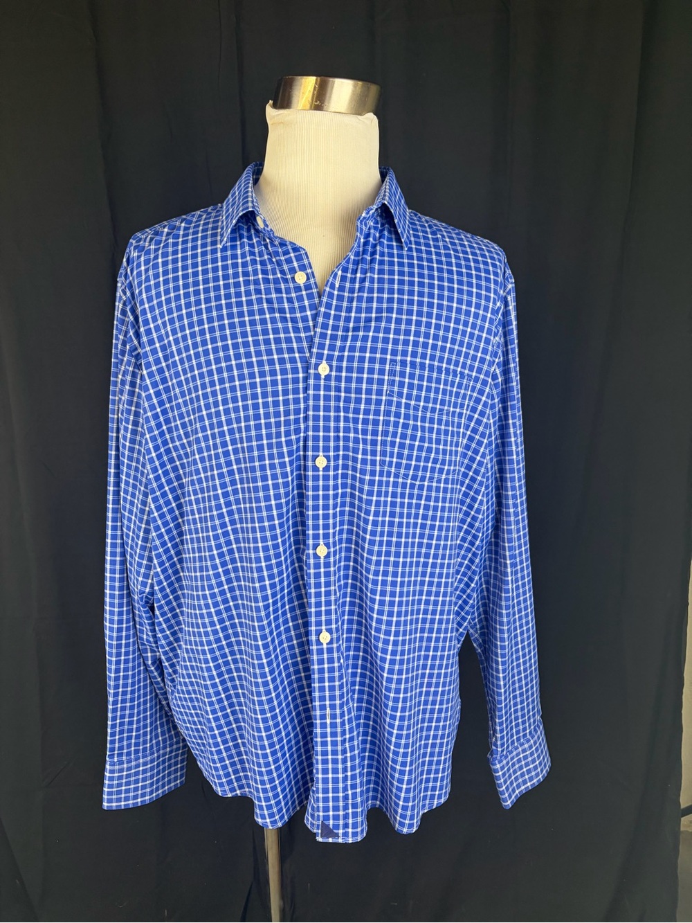 EUC Untuckit Button up XXL